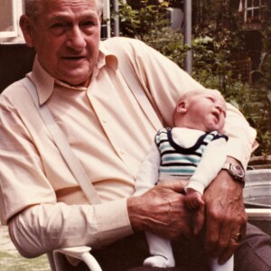 Pa Piet Gamelkoorn circa 1980