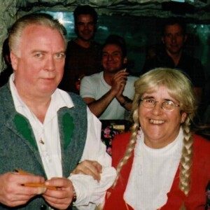 Hanna en de helaas veel te jong gestorven Koos of Ria in Café Keerweer in 1995